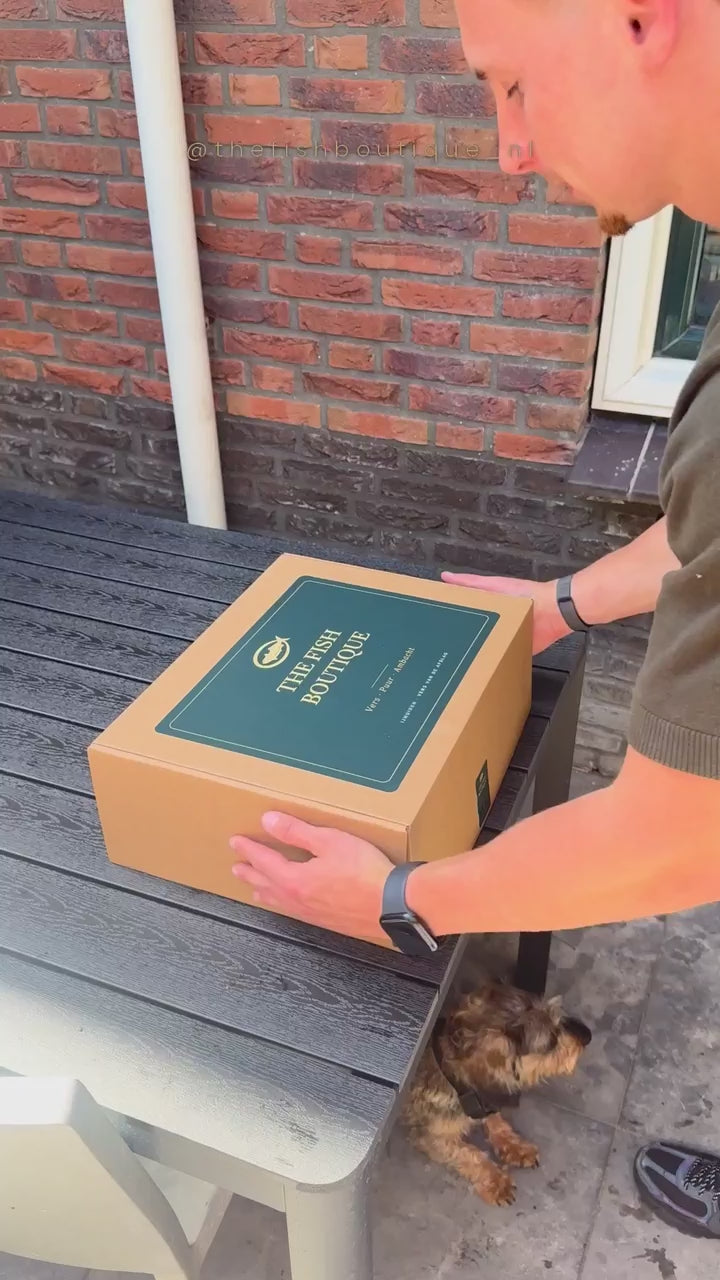 Signature Box